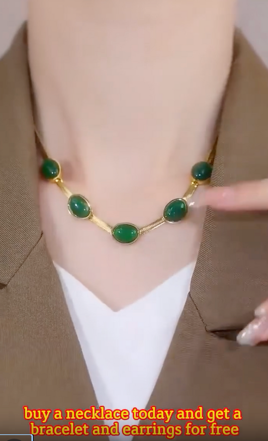 Oval Green Crystal Pendant Necklace Set With Bracelet